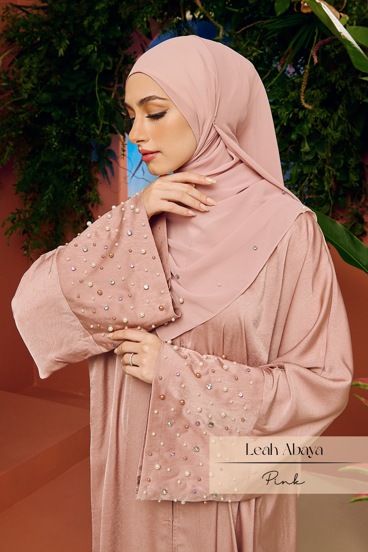 Emray: Leah Abaya | Pink